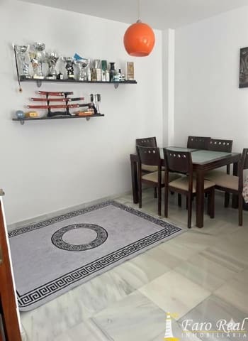 3 bedroom Villa for sale in Sanlúcar de Barrameda with garage - € 230,000 (Ref: 9470668)