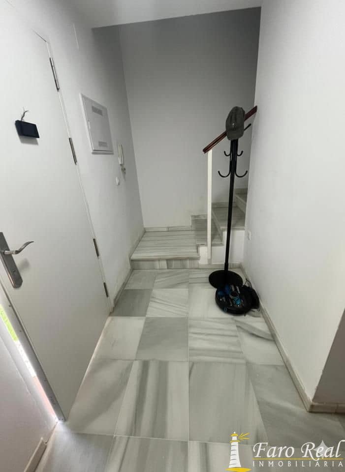 3 bedroom Villa for sale in Sanlucar de Barrameda with garage - € 230,000 (Ref: 9470668)