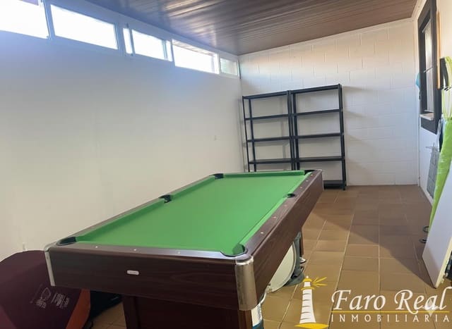 3 bedroom Villa for sale in Sanlúcar de Barrameda with garage - € 230,000 (Ref: 9470668)