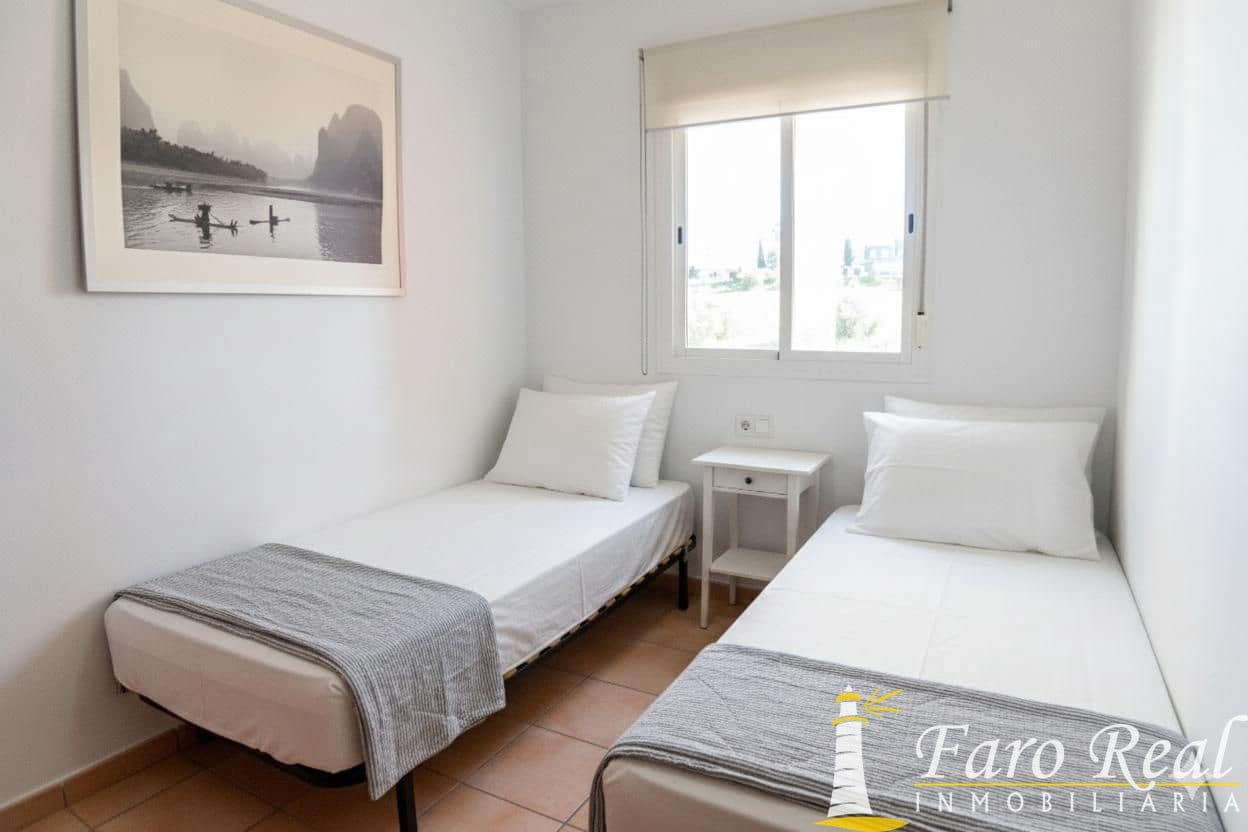 2 bedroom Flat for sale in Sanlucar de Barrameda with pool garage - € 195,000 (Ref: 9471266)