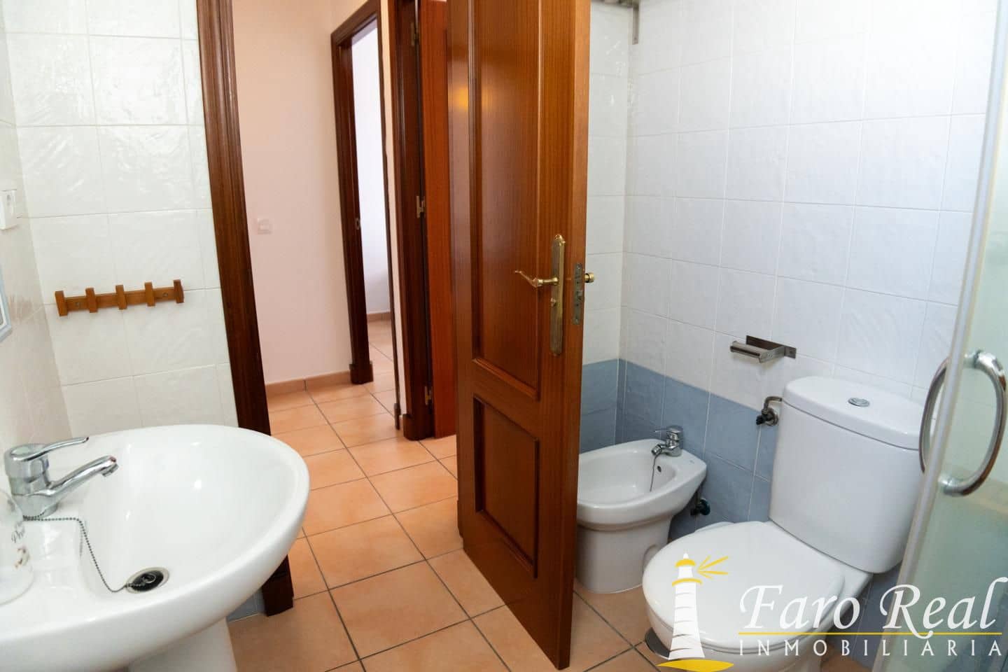 2 bedroom Flat for sale in Sanlucar de Barrameda with pool garage - € 195,000 (Ref: 9471266)