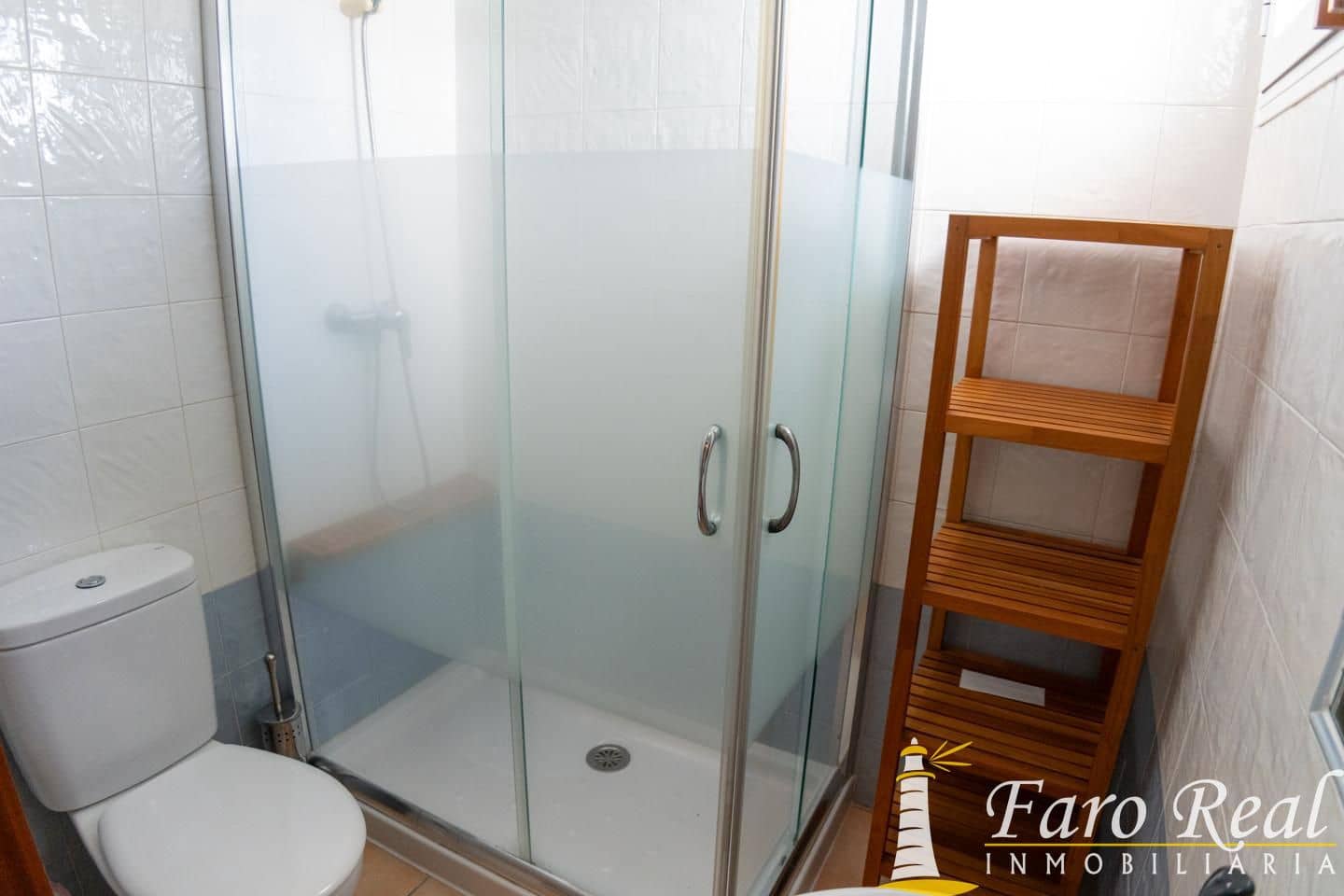 2 bedroom Flat for sale in Sanlucar de Barrameda with pool garage - € 195,000 (Ref: 9471266)