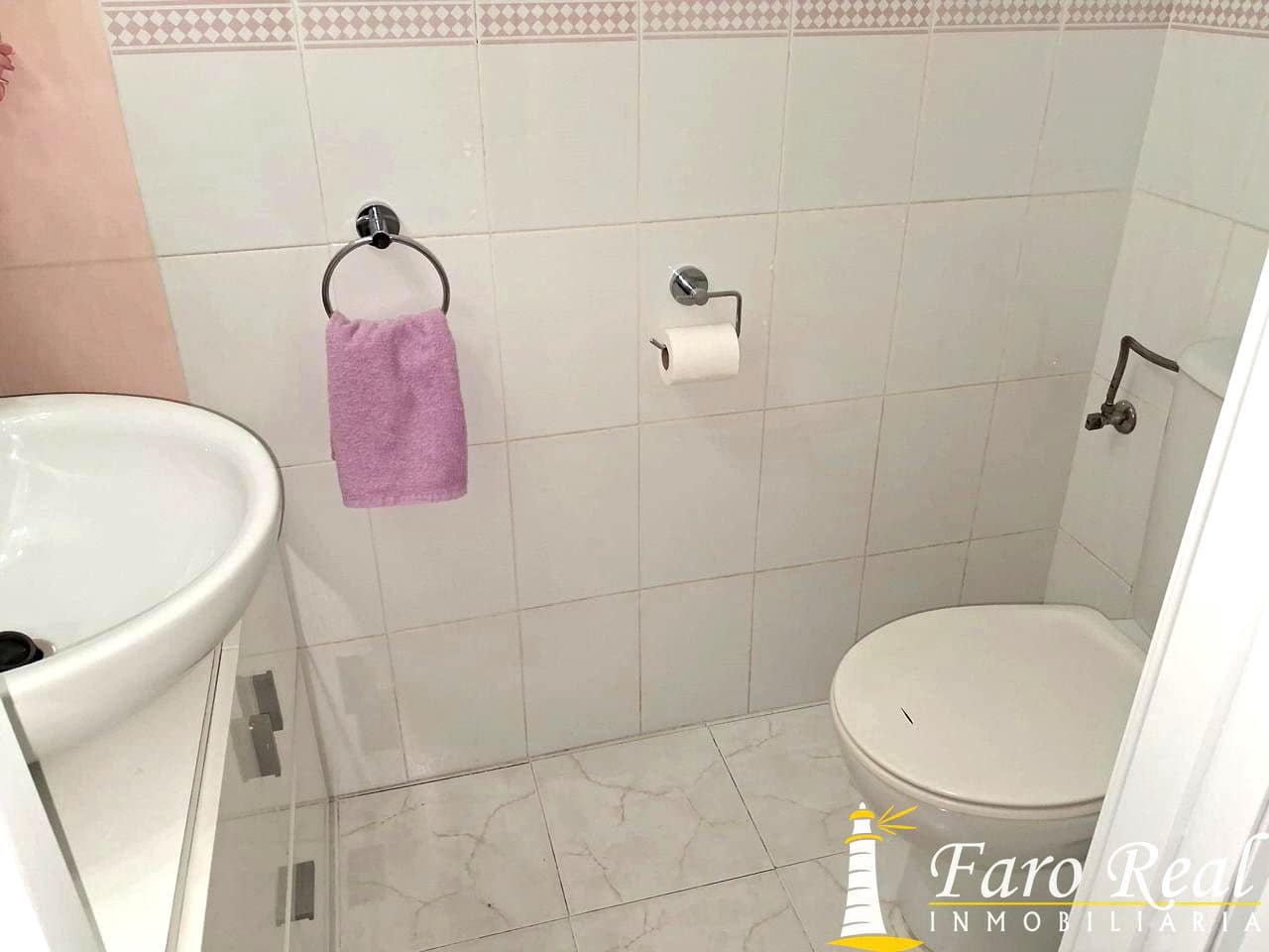 3 bedroom Villa for sale in Sanlucar de Barrameda with garage - € 235,000 (Ref: 9471267)