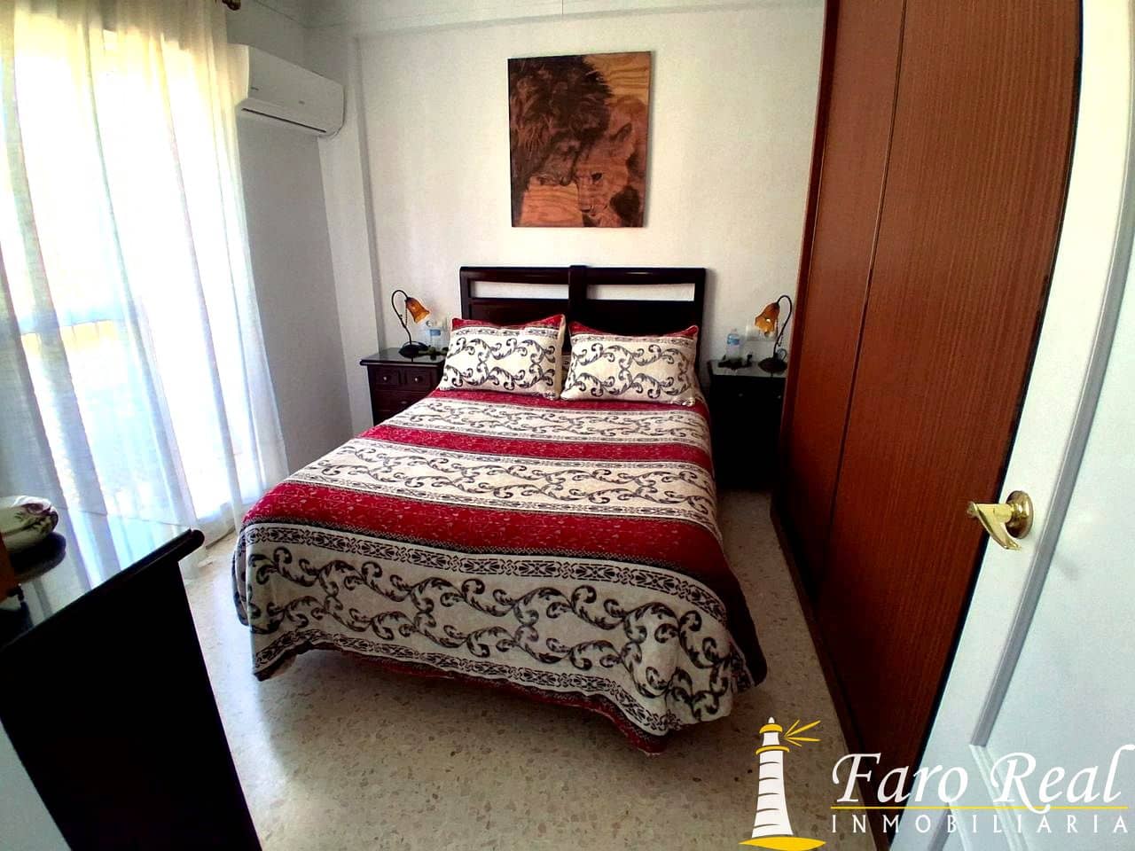 3 bedroom Villa for sale in Sanlucar de Barrameda with garage - € 235,000 (Ref: 9471267)