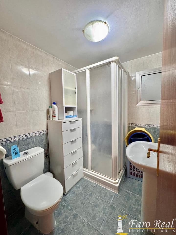 2 bedroom Flat for sale in Sanlucar de Barrameda - € 79,000 (Ref: 9475761)