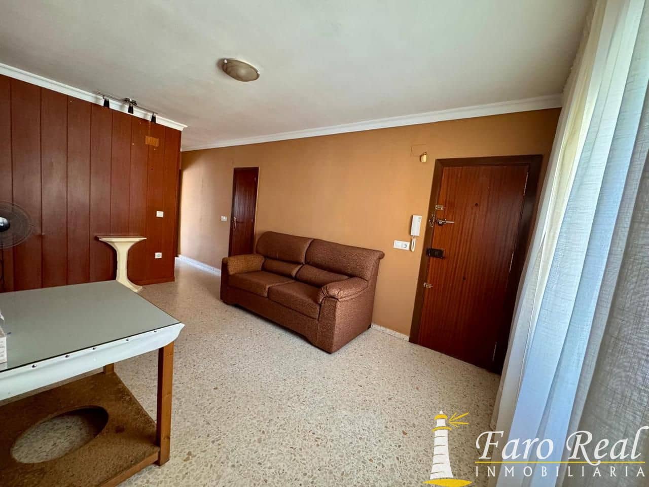 2 bedroom Flat for sale in Sanlucar de Barrameda - € 79,000 (Ref: 9475761)