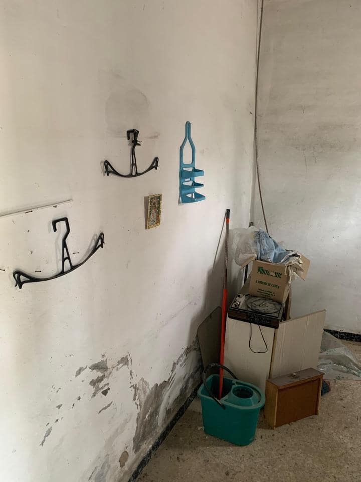 2 bedroom Villa for sale in Sanlucar de Barrameda - € 90,000 (Ref: 9494744)