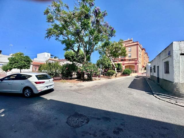 2 bedroom Villa for sale in Sanlúcar de Barrameda - € 90,000 (Ref: 9494744)