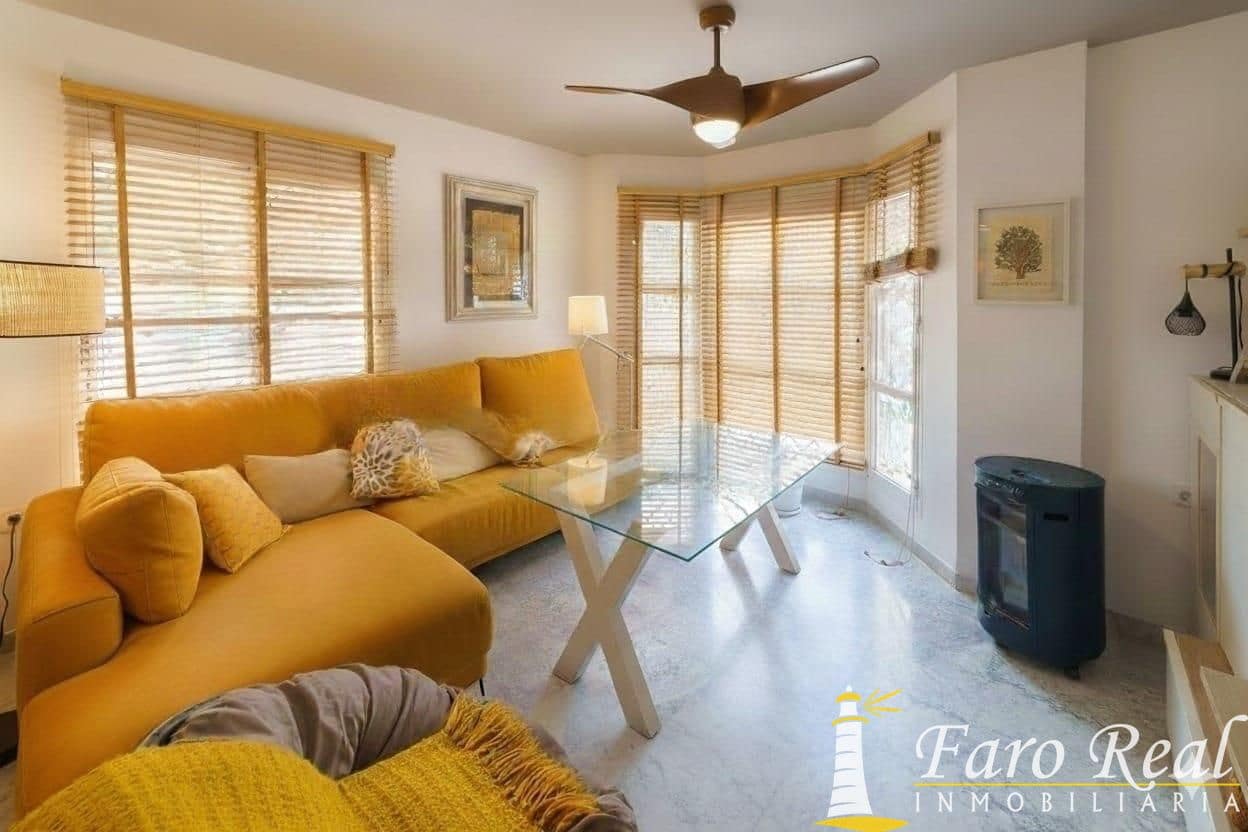 5 bedroom Villa for sale in Sanlucar de Barrameda - € 460,000 (Ref: 9502923)