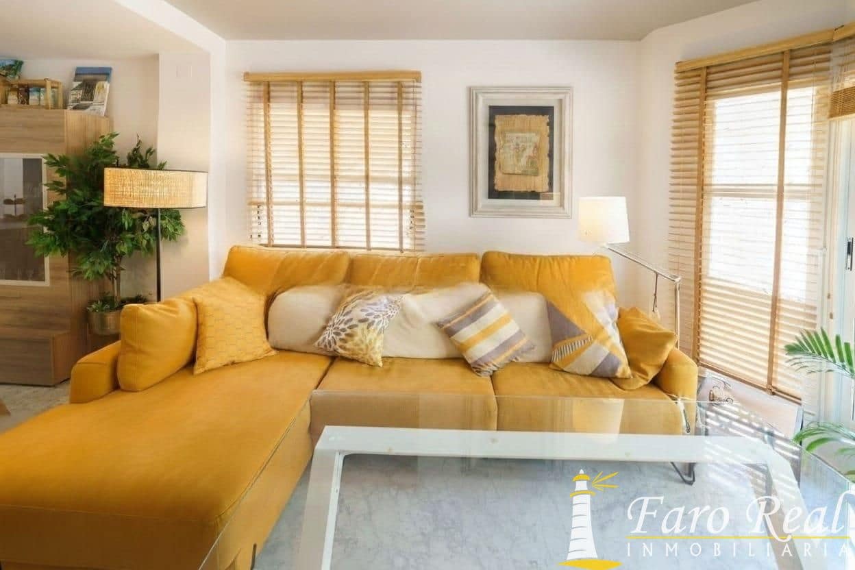 5 bedroom Villa for sale in Sanlucar de Barrameda - € 460,000 (Ref: 9502923)