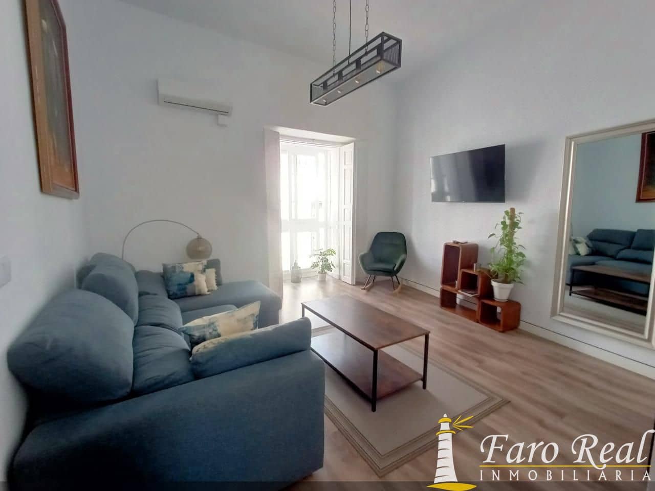 1 bedroom Flat for sale in Sanlucar de Barrameda - € 160,000 (Ref: 9503239)