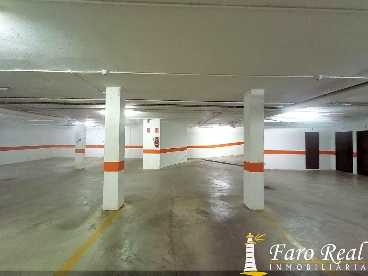 3 bedroom Flat for rent in Sanlucar de Barrameda with garage - € 750 (Ref: 9531977)