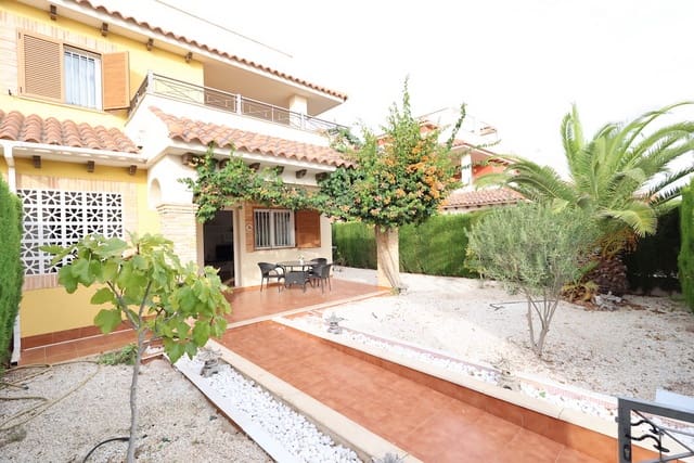 Casa de 3 habitaciones en Orihuela Costa en venta con piscina - 309.000 € (Ref: 8590114)