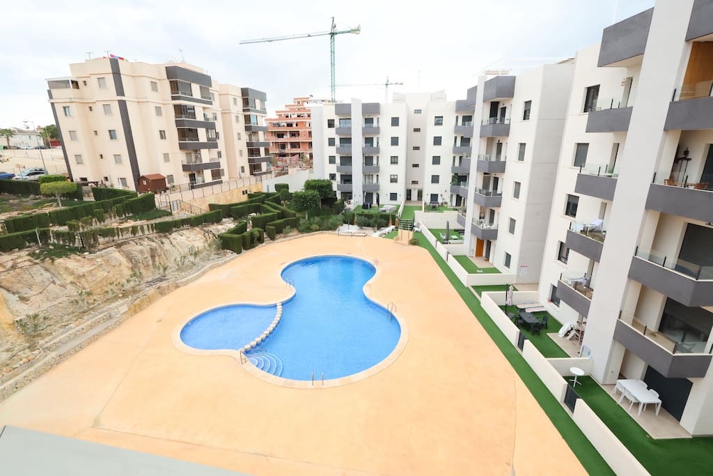 2 bedroom Apartment for sale in San Miguel de Salinas with pool - € 125,000 (Ref: 8699285)