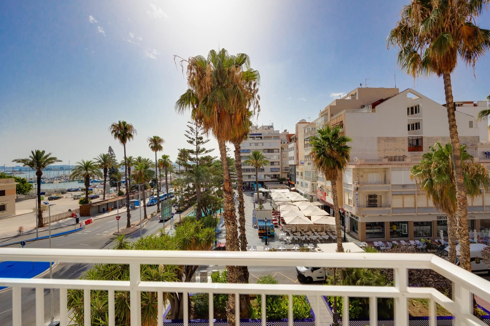 Apartment for sale in Torrevieja - € 549,000 (Ref: 8788712)