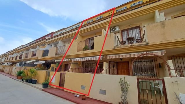 3 makuuhuone Omakotitalo myytävänä paikassa Playa Flamenca, Orihuela - 174 000 € (Ref: 9101785)