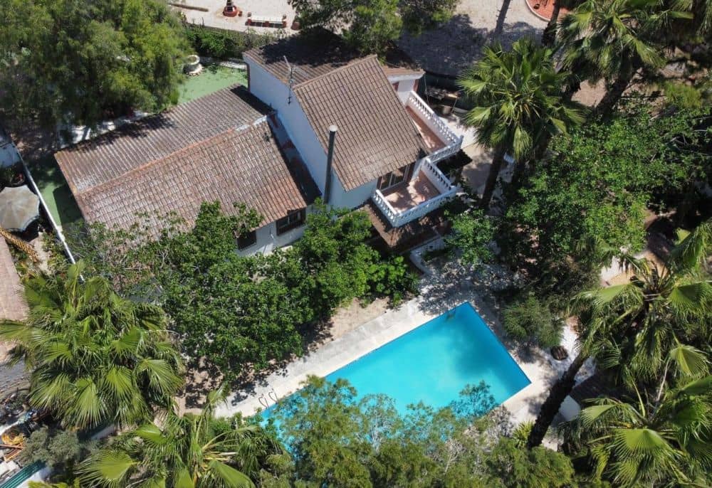 Villa for sale in Orihuela Costa - € 420,000 (Ref: 9101788)