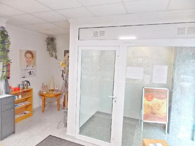 2 sypialnia Komercyjne na sprzedaż w Torrevieja - 99 950 € (Ref: 9902409)