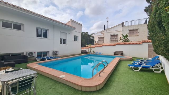10 quarto Moradia para venda em Orihuela Costa com piscina garagem - 1 250 000 € (Ref: 9914780)