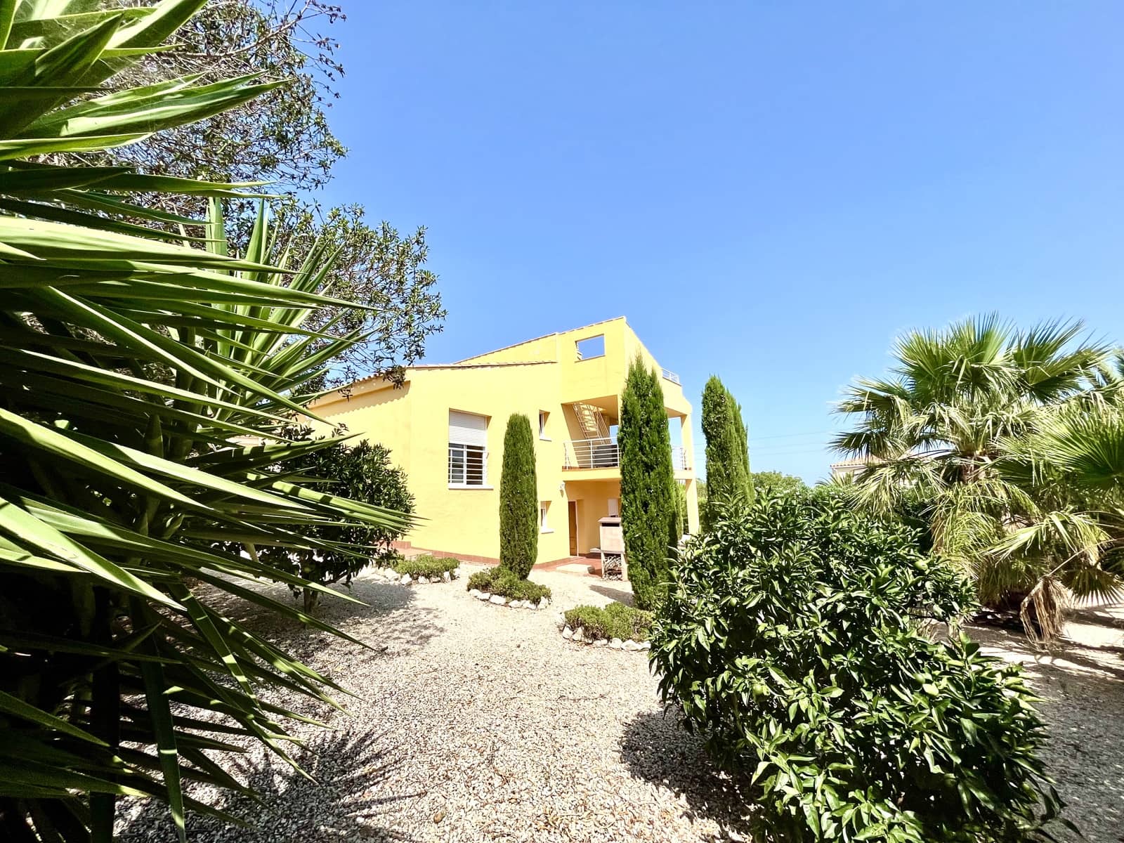 4 bedroom Villa for sale in L'Ampolla with pool garage € 335,000 (Ref