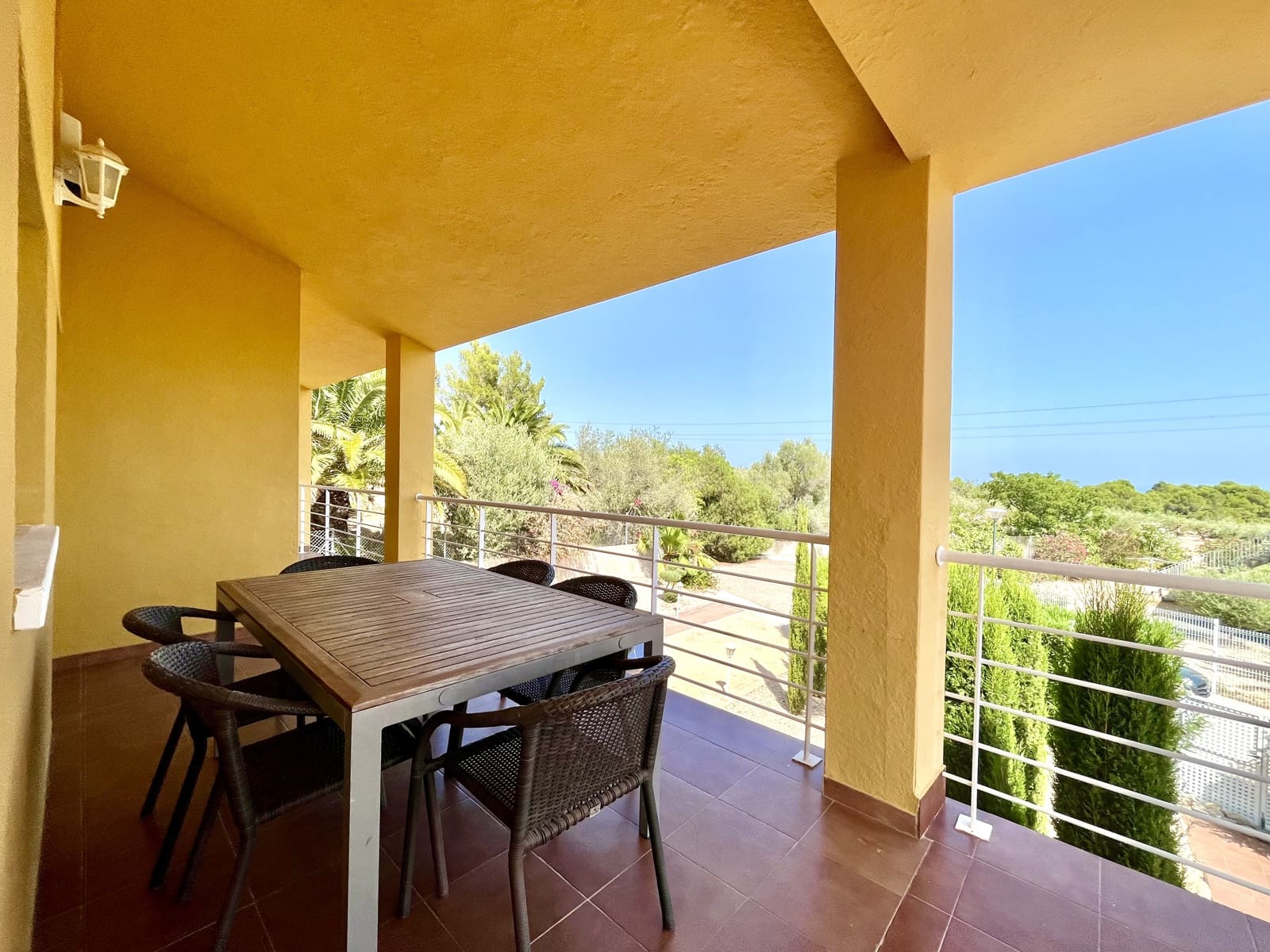 4 bedroom Villa for sale in L'Ampolla with pool garage € 335,000 (Ref