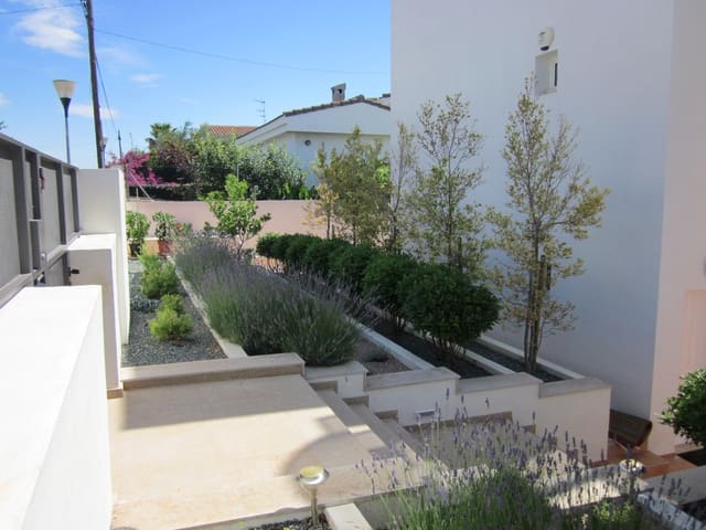 7 sovrum Villa till salu i L'Ampolla med pool garage - 575 000 € (Ref: 8093867)