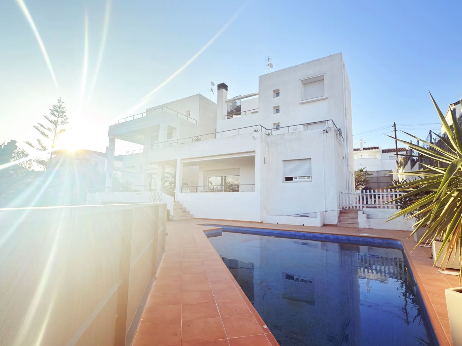 7 sypialnia Willa na sprzedaż w L'Ampolla z basenem garażem - 575 000 € (Ref: 8093867)