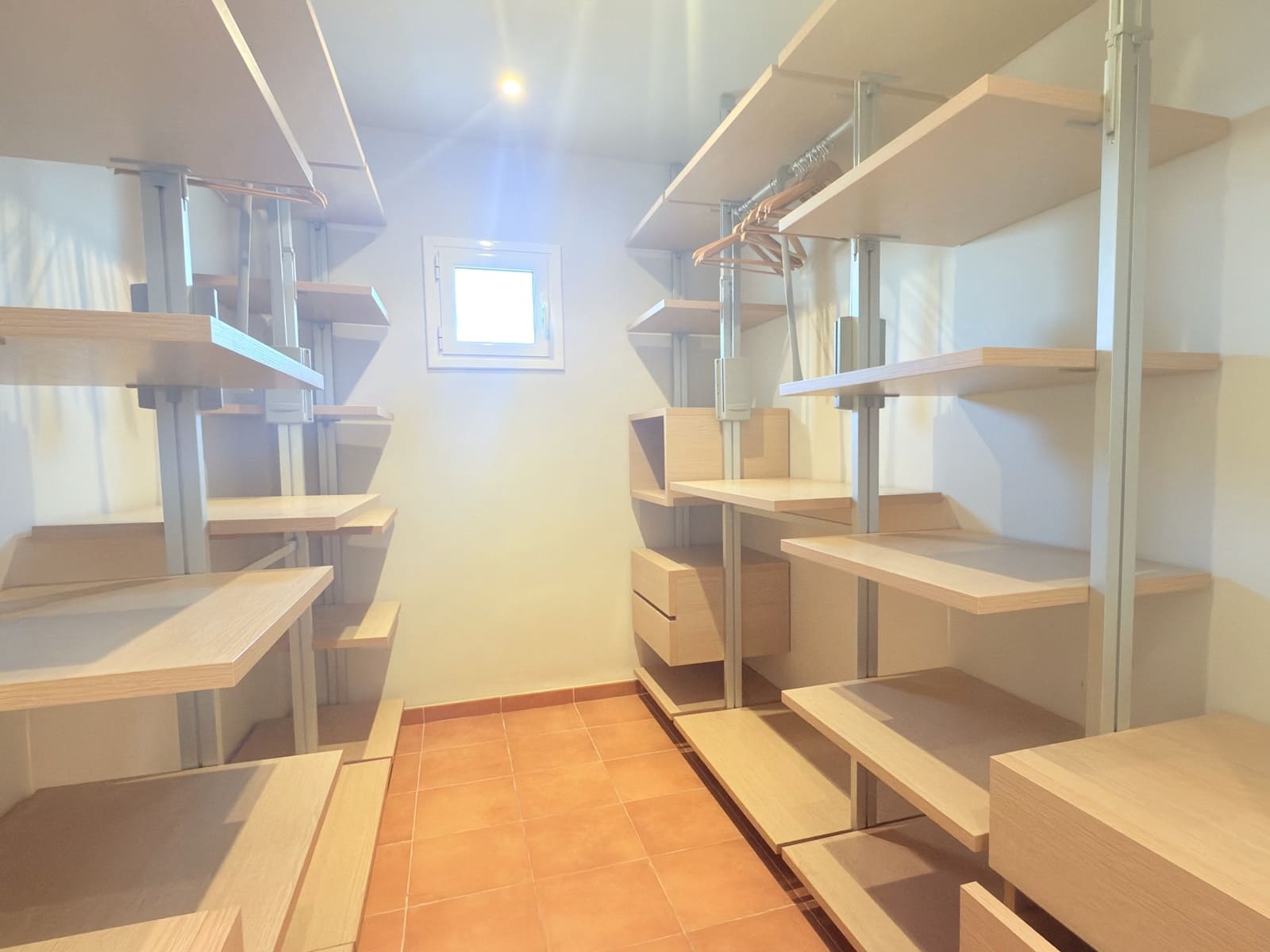 7 sypialnia Willa na sprzedaż w L'Ampolla z basenem garażem - 575 000 € (Ref: 8093867)