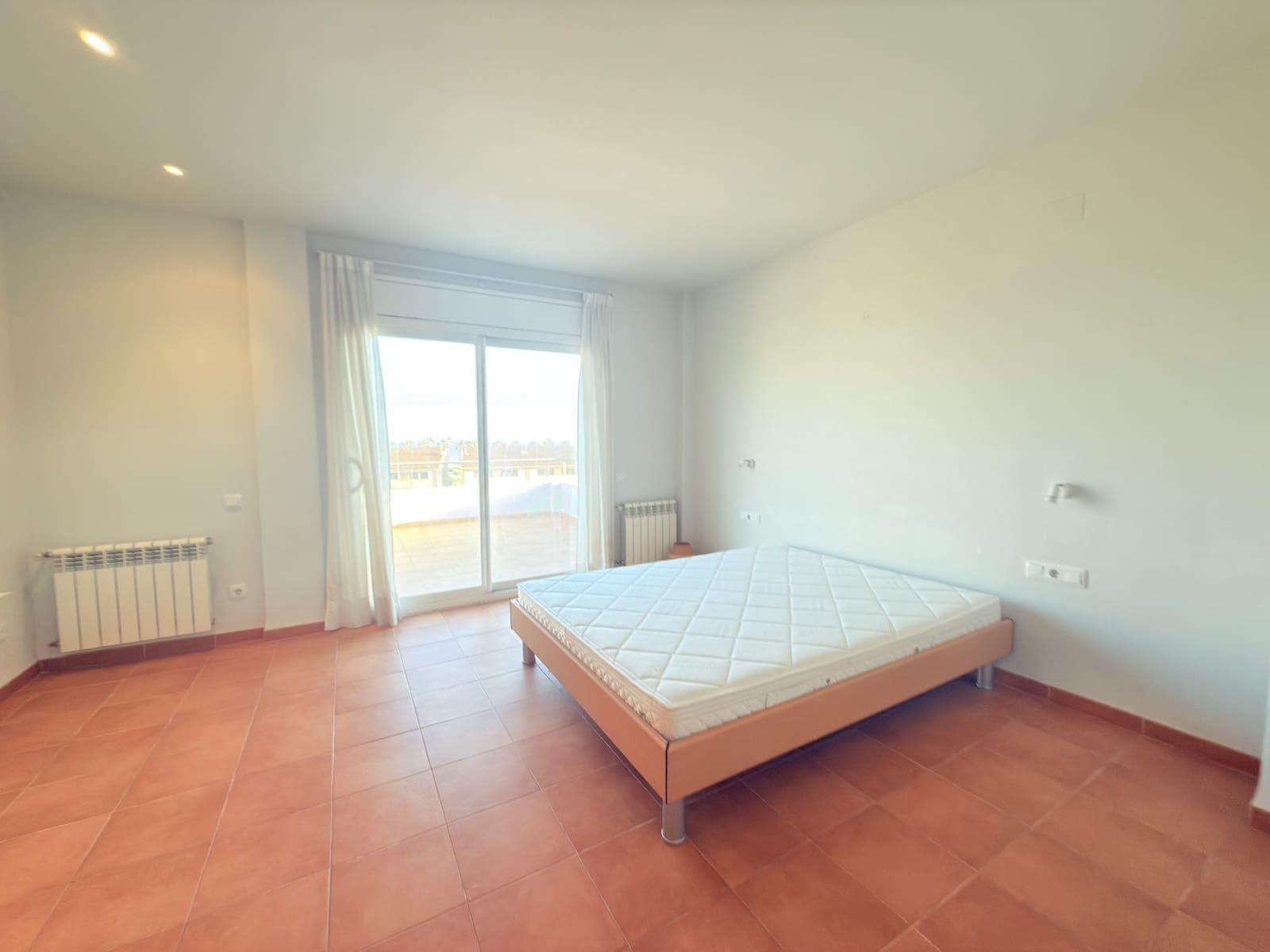 7 sypialnia Willa na sprzedaż w L'Ampolla z basenem garażem - 575 000 € (Ref: 8093867)