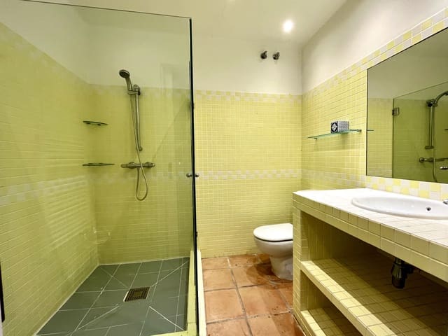 6 sypialnia Willa na sprzedaż w Calafat, L'Ametlla de Mar z basenem garażem - 1 250 000 € (Ref: 8252446)