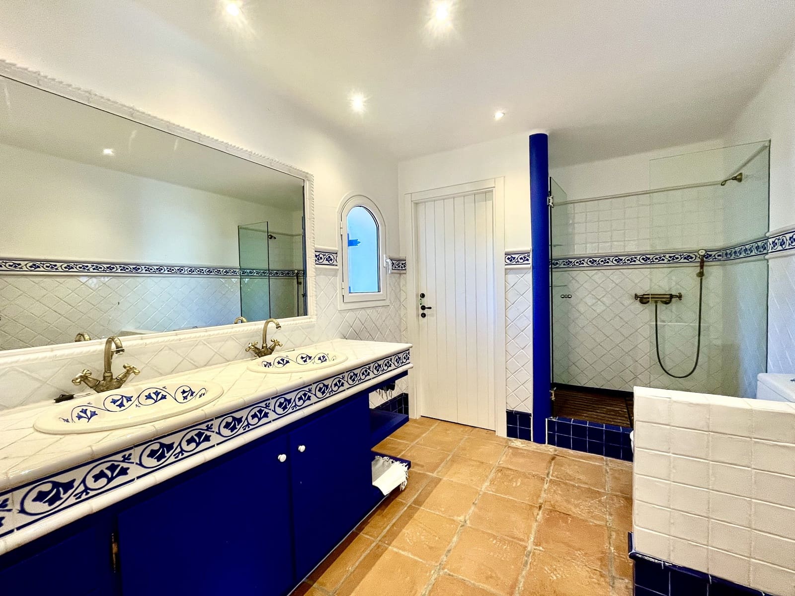 6 soveværelse Villa til salg i Calafat med swimmingpool garage - € 1.250.000 (Ref: 8252446)