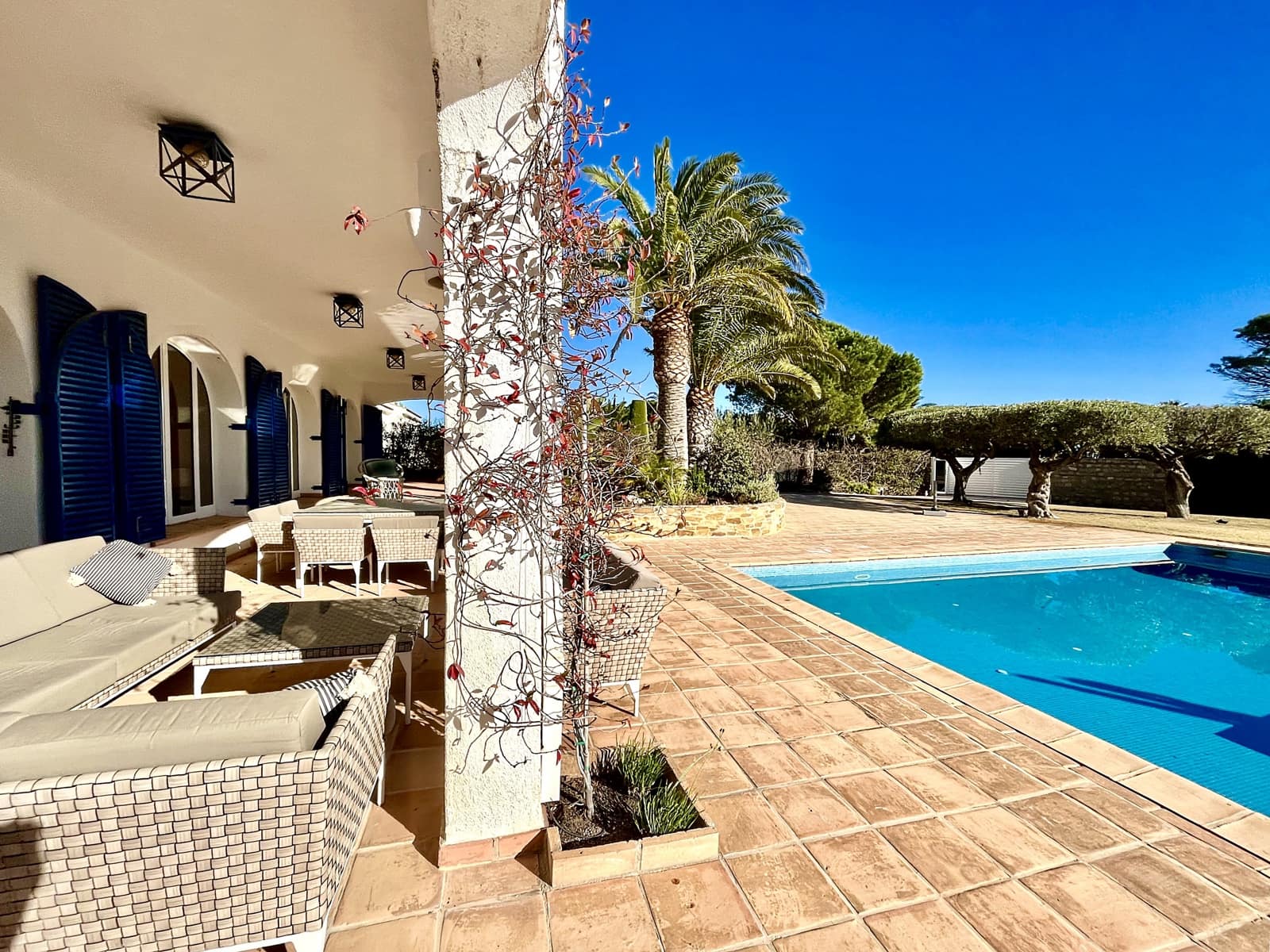 6 soveværelse Villa til salg i Calafat med swimmingpool garage - € 1.250.000 (Ref: 8252446)