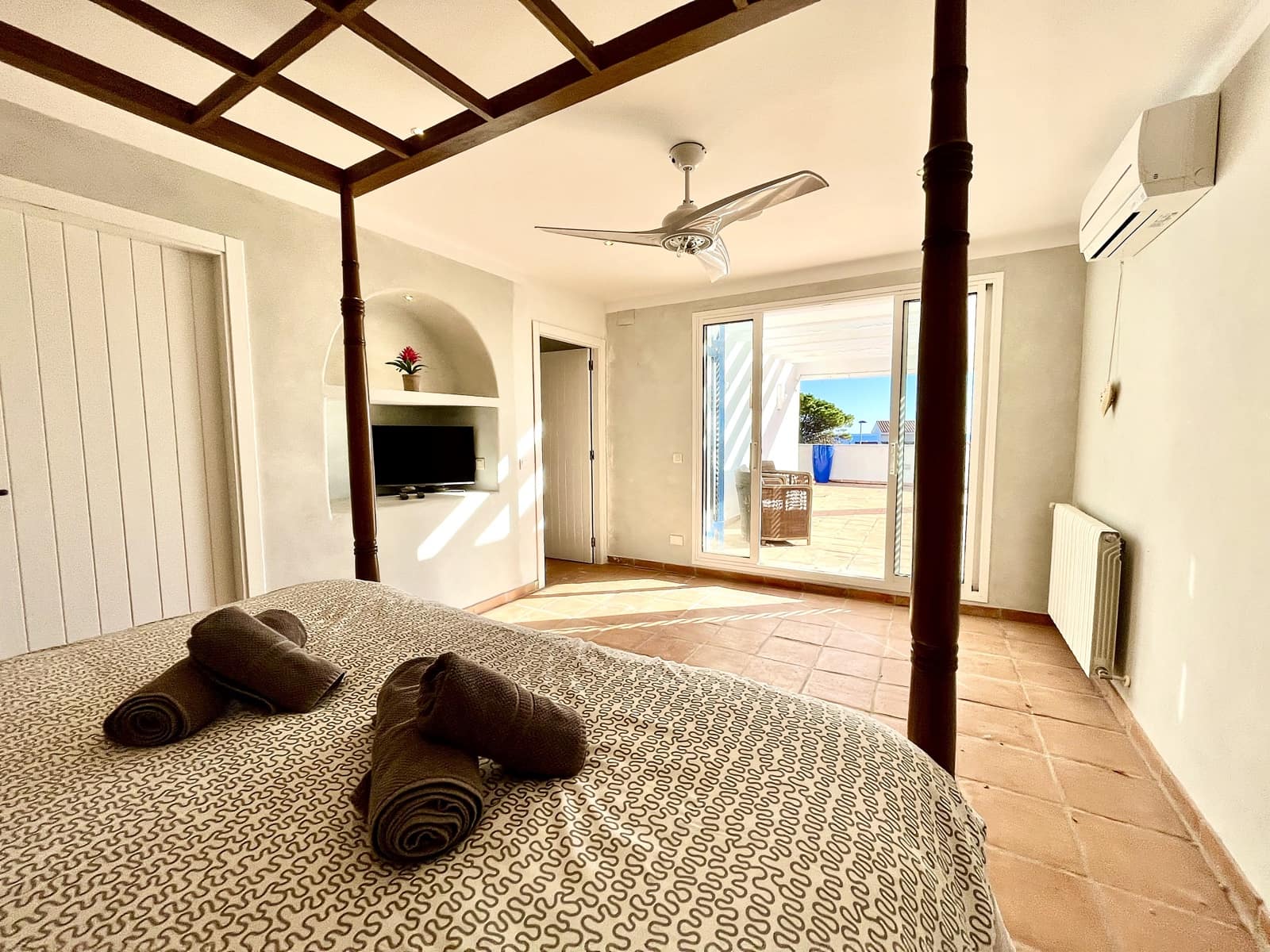 6 soveværelse Villa til salg i Calafat med swimmingpool garage - € 1.250.000 (Ref: 8252446)