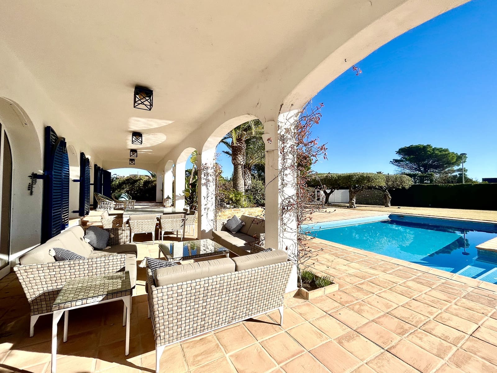 6 soveværelse Villa til salg i Calafat med swimmingpool garage - € 1.250.000 (Ref: 8252446)