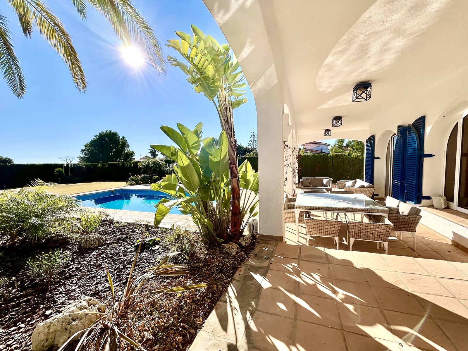 6 soveværelse Villa til salg i Calafat med swimmingpool garage - € 1.250.000 (Ref: 8252446)