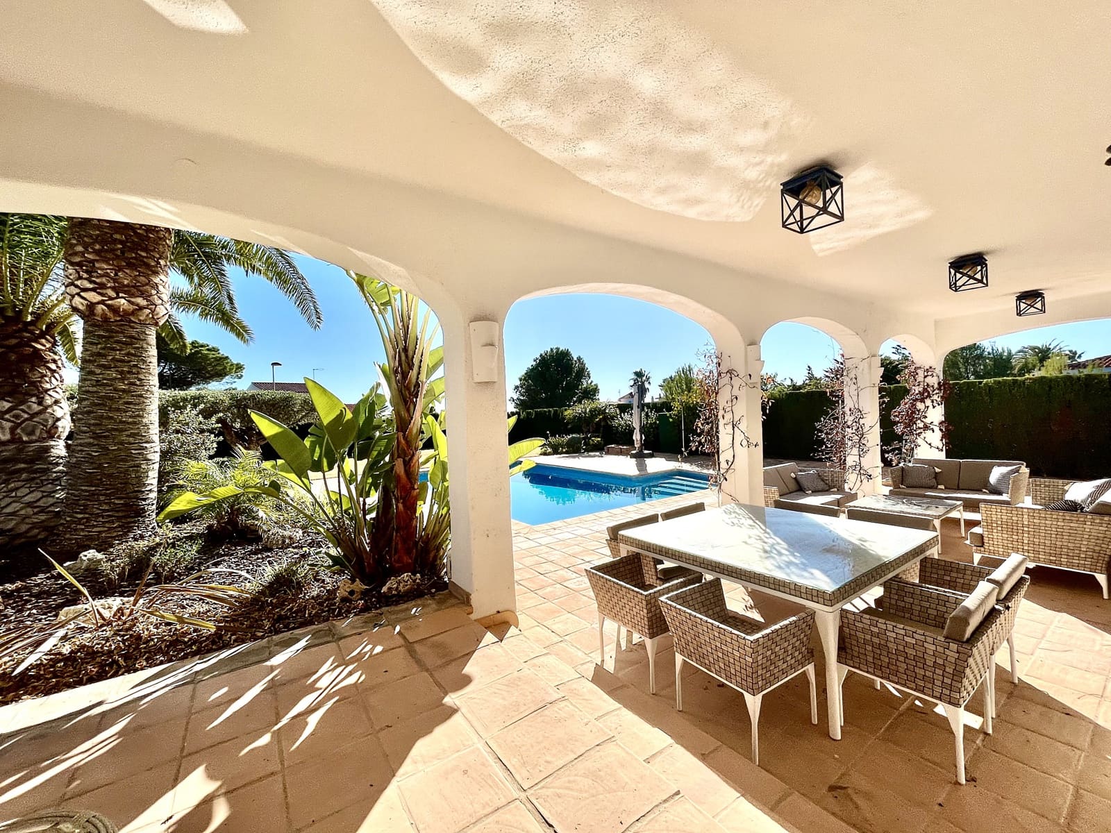 6 soveværelse Villa til salg i Calafat med swimmingpool garage - € 1.250.000 (Ref: 8252446)