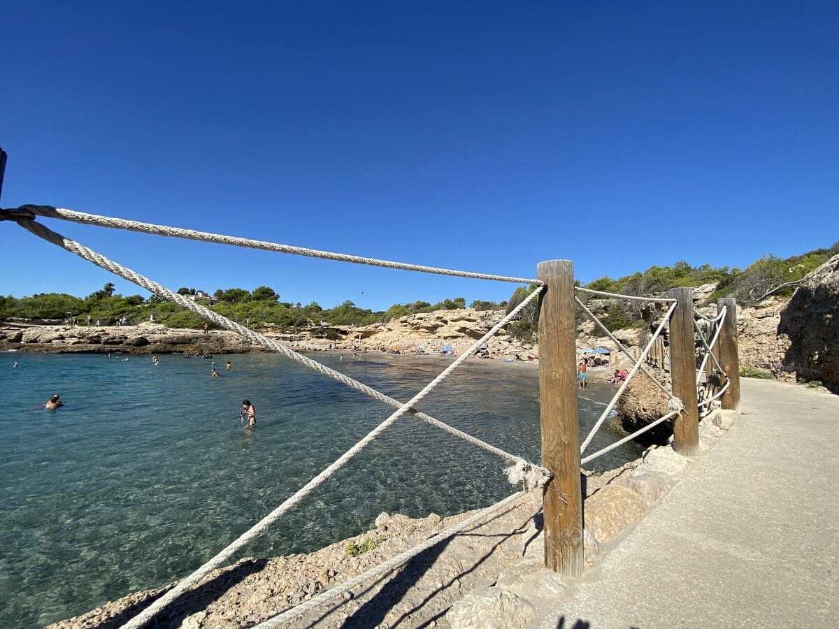 5 soveværelse Villa til salg i L'Ametlla de Mar med swimmingpool - € 399.000 (Ref: 8681883)