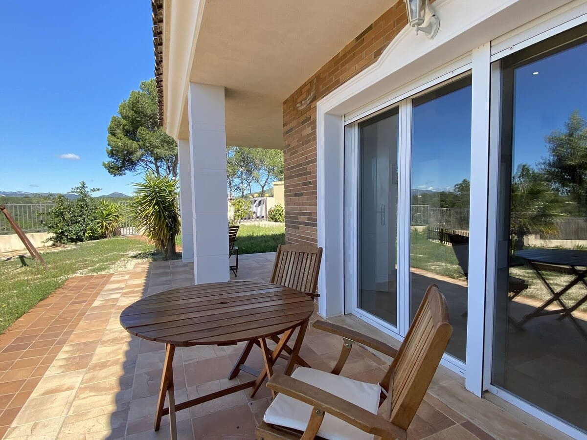 5 soveværelse Villa til salg i L'Ametlla de Mar med swimmingpool - € 399.000 (Ref: 8681883)