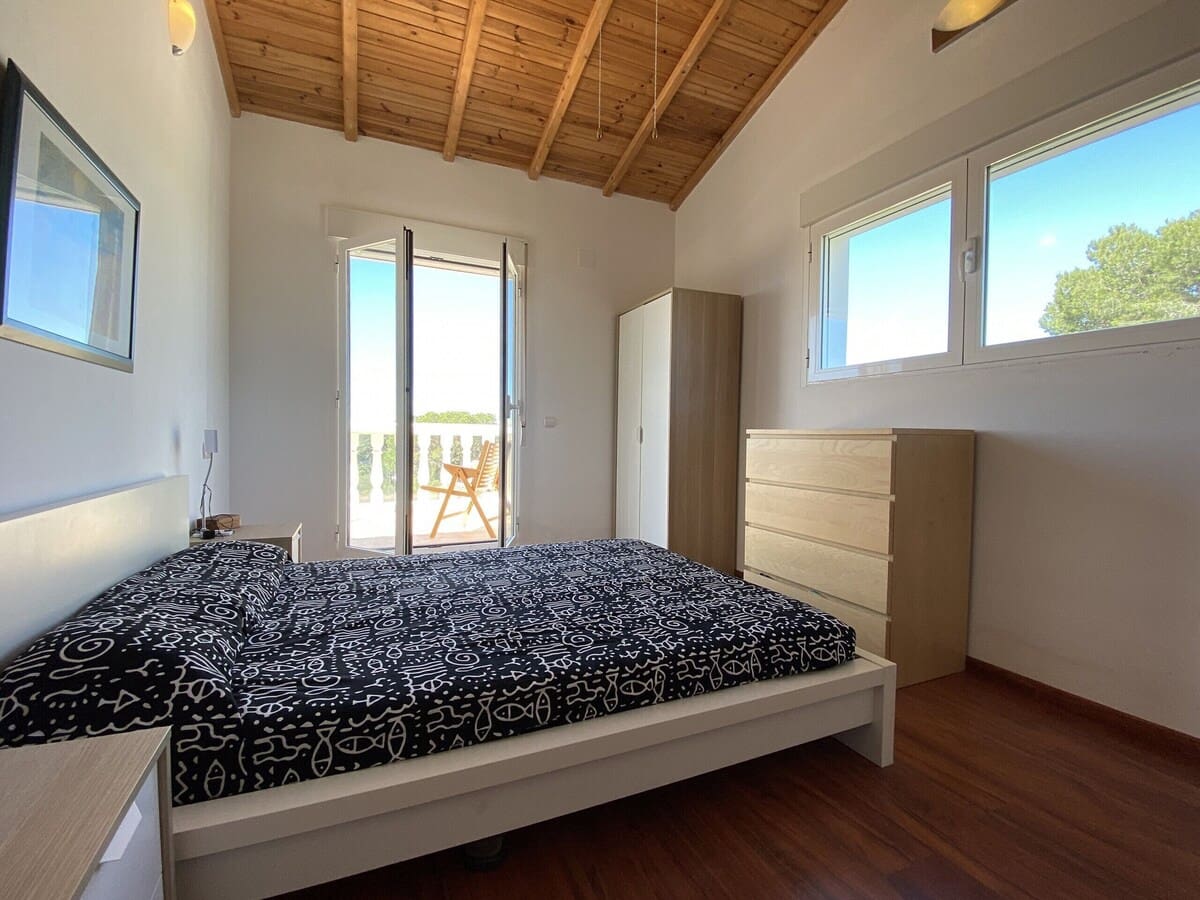 5 soveværelse Villa til salg i L'Ametlla de Mar med swimmingpool - € 399.000 (Ref: 8681883)