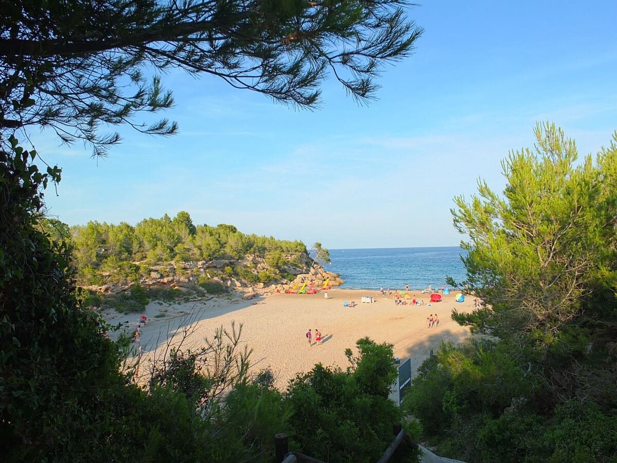 5 soveværelse Villa til salg i L'Ametlla de Mar med swimmingpool - € 399.000 (Ref: 8681883)