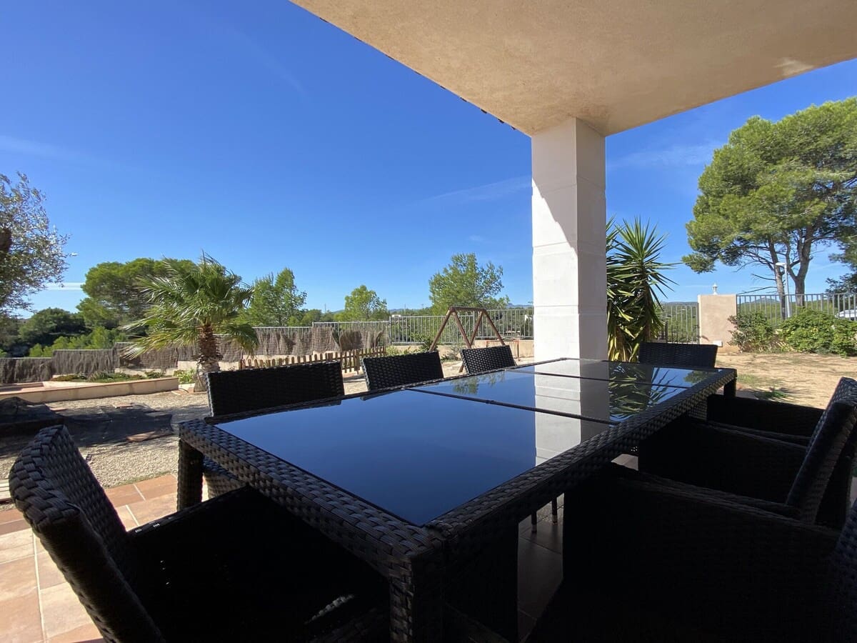 5 soveværelse Villa til salg i L'Ametlla de Mar med swimmingpool - € 399.000 (Ref: 8681883)