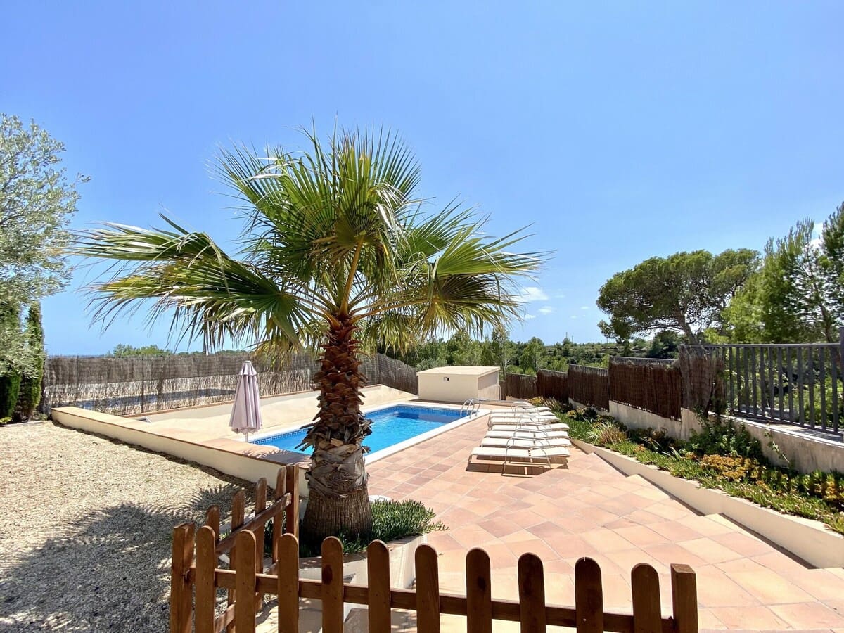 5 soveværelse Villa til salg i L'Ametlla de Mar med swimmingpool - € 399.000 (Ref: 8681883)