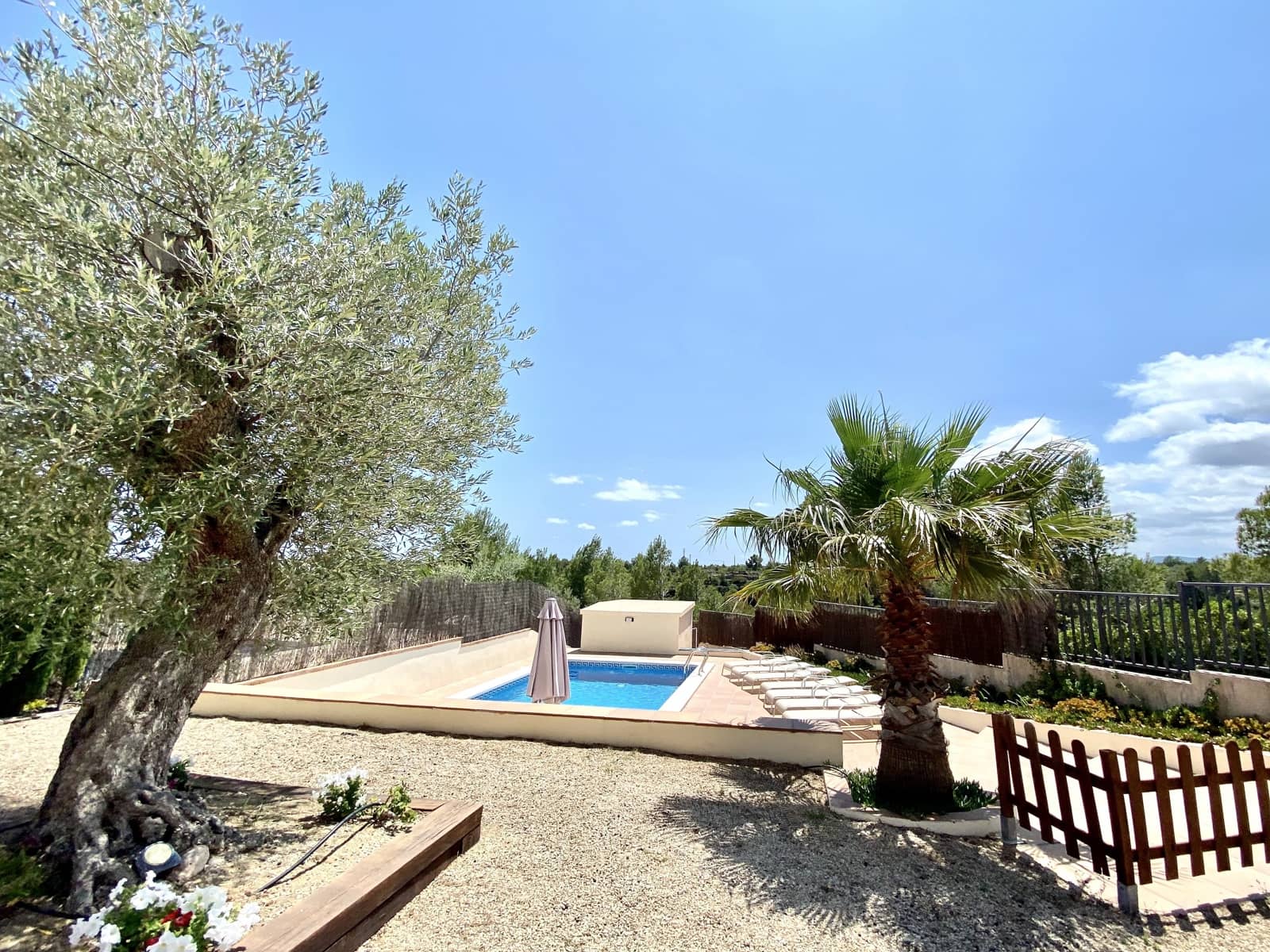 5 soveværelse Villa til salg i L'Ametlla de Mar med swimmingpool - € 399.000 (Ref: 8681883)