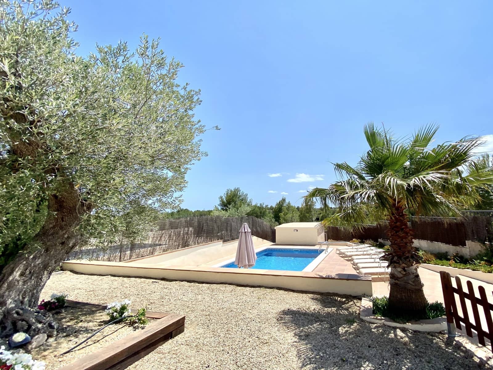 5 soveværelse Villa til salg i L'Ametlla de Mar med swimmingpool - € 399.000 (Ref: 8681883)