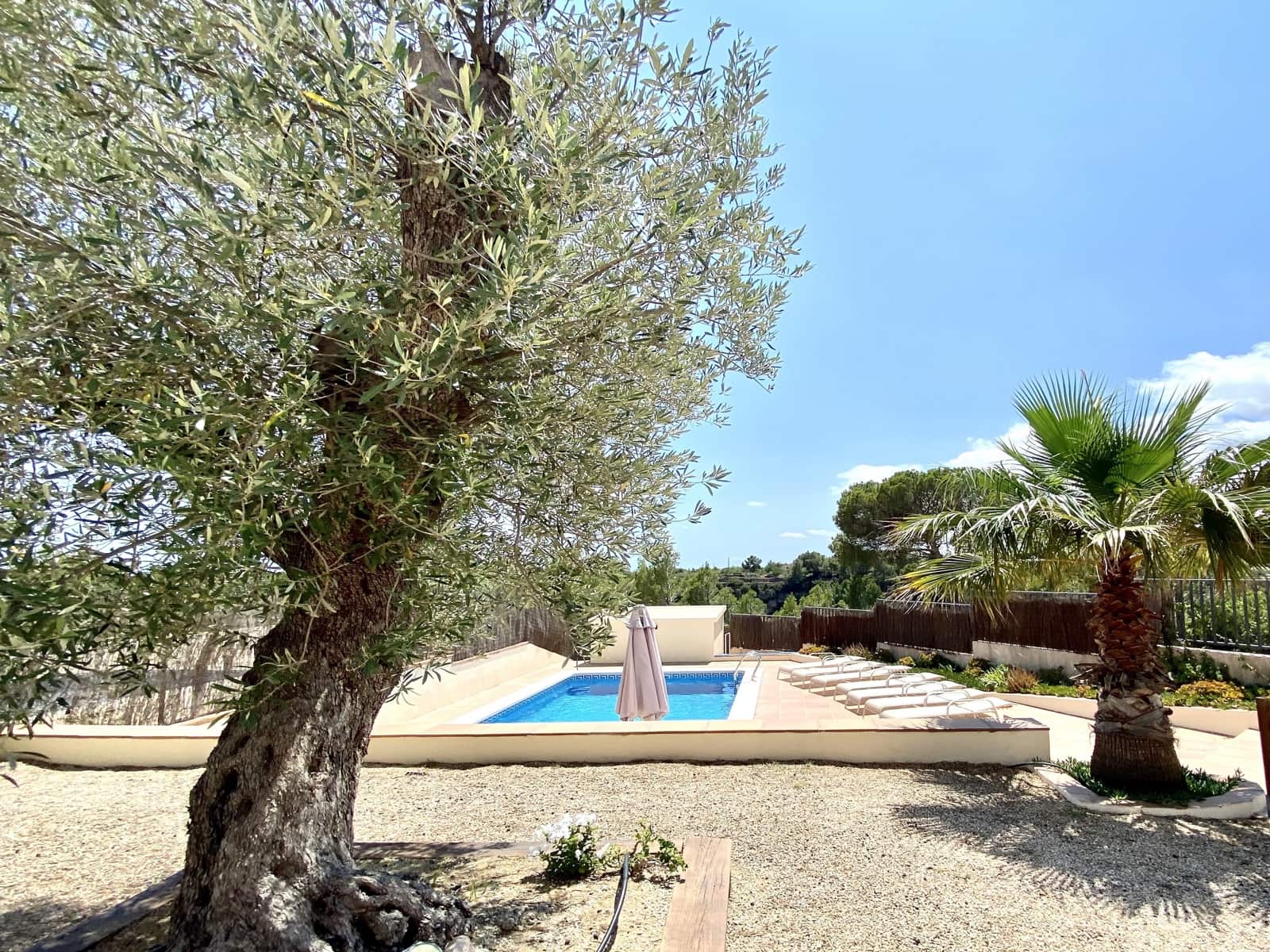 5 soveværelse Villa til salg i L'Ametlla de Mar med swimmingpool - € 399.000 (Ref: 8681883)