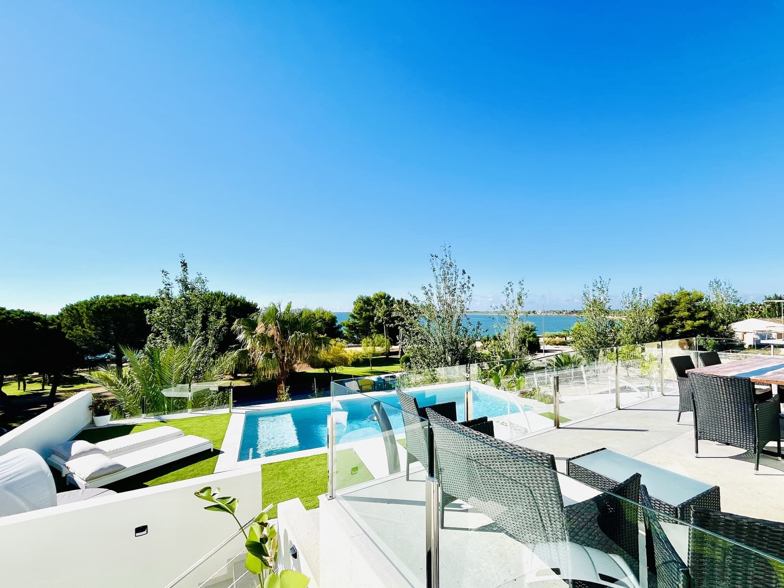 5 soveværelse Villa til salg i L'Ampolla med swimmingpool garage - € 945.000 (Ref: 8734448)