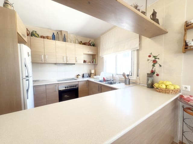 3 bedroom Bungalow for sale in L'Ampolla with pool garage - € 299,000 (Ref: 9130139)