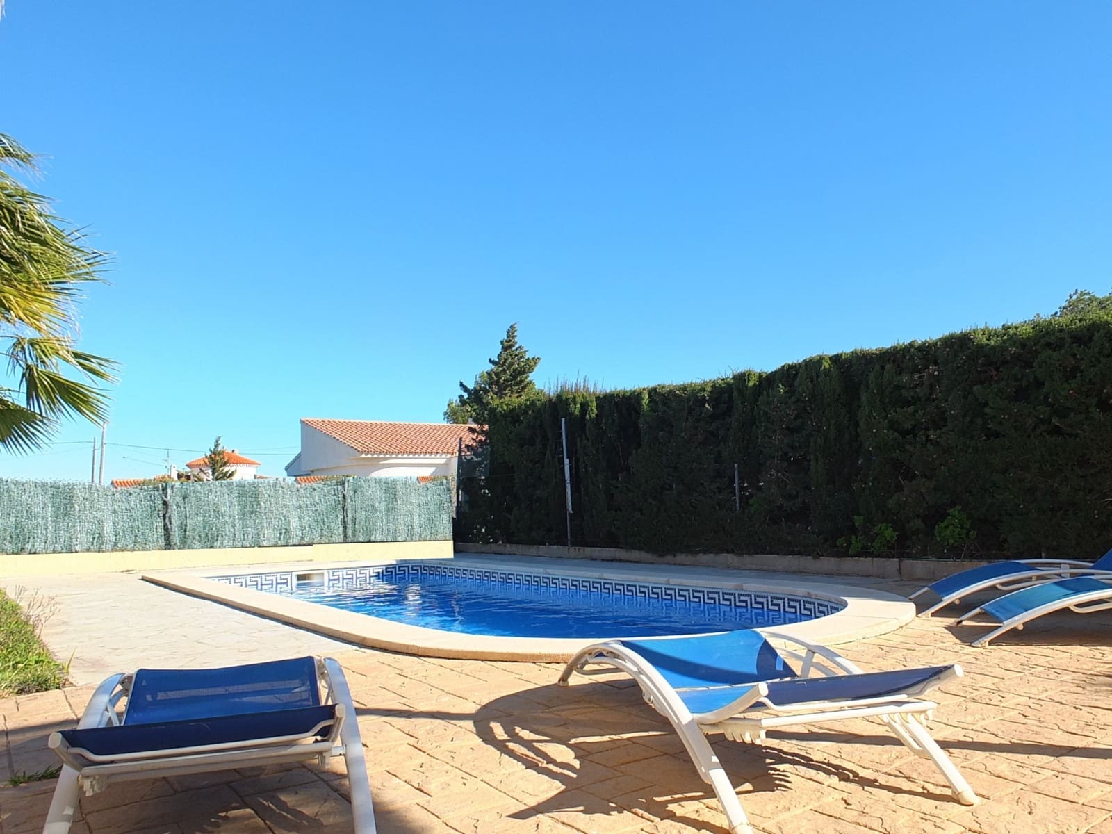 4 soveværelse Semi-Rækkehus til salg i L'Ametlla de Mar med swimmingpool garage - € 325.000 (Ref: 9823832)