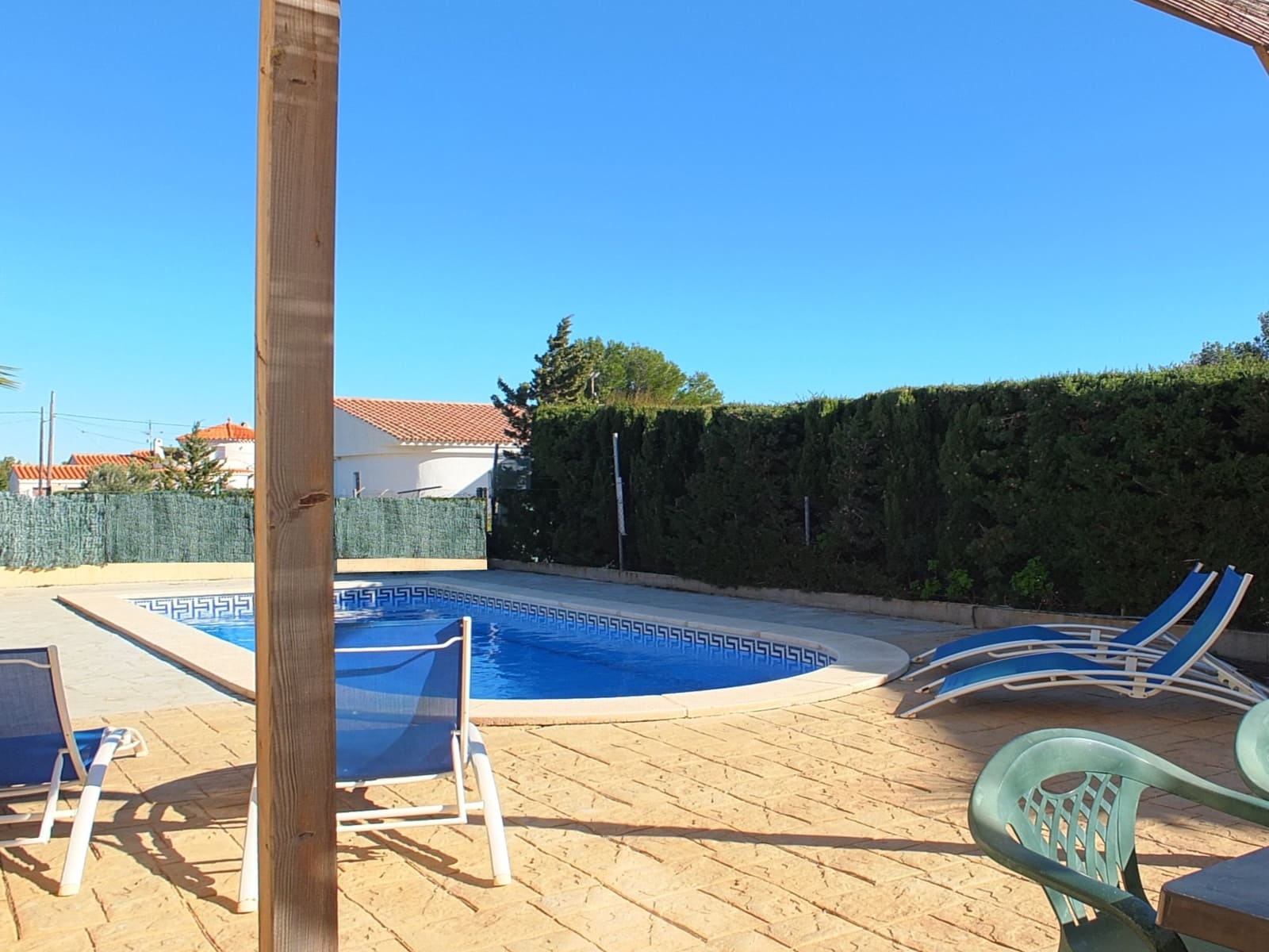 4 soveværelse Semi-Rækkehus til salg i L'Ametlla de Mar med swimmingpool garage - € 325.000 (Ref: 9823832)