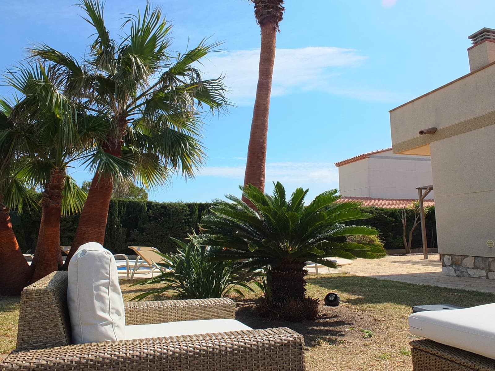 4 soveværelse Semi-Rækkehus til salg i L'Ametlla de Mar med swimmingpool garage - € 325.000 (Ref: 9823832)